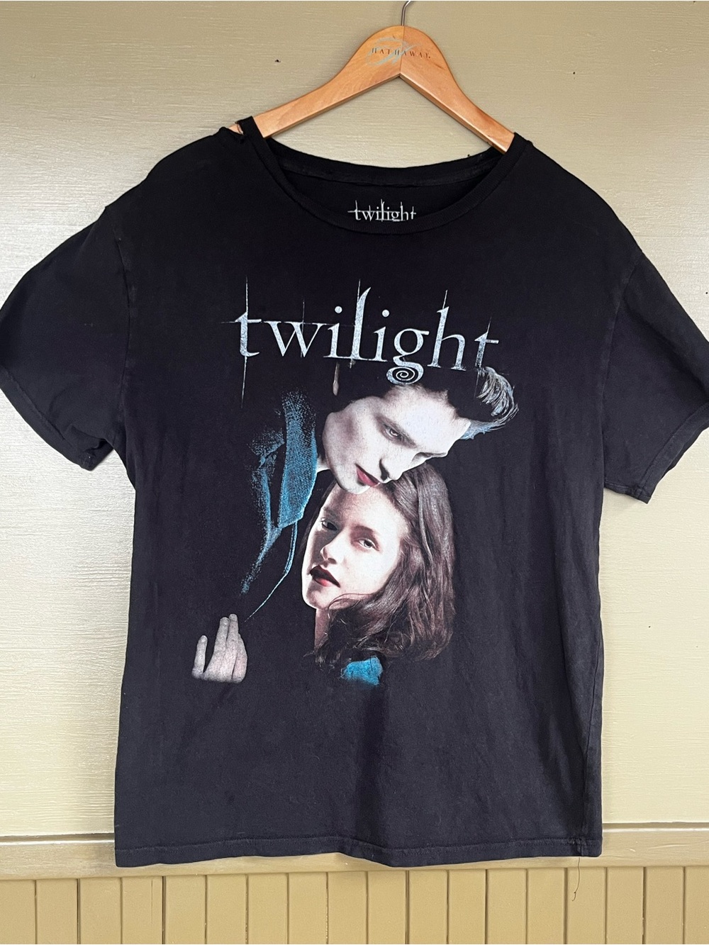 Twilight Edward & Bella Graphic Black T-shirt Large